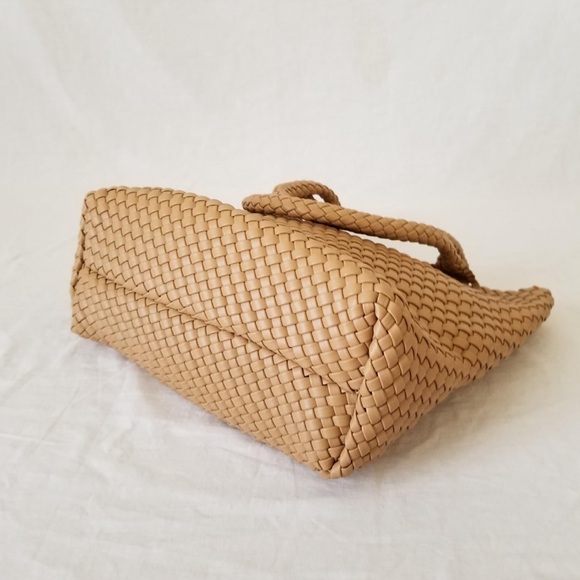 Woven Tote Bag - Picture 3 of 4